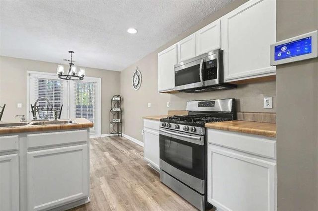 3380 Sable Chase Lane, South Fulton, GA 30349