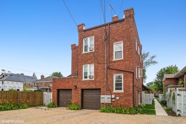 1443 Bonnie Brae Place GARDEN, River Forest, IL 60305