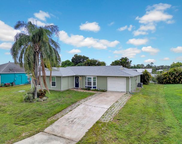 1918 SE Cheltenham Street, Port St. Lucie, Port St Lucie, FL 34983