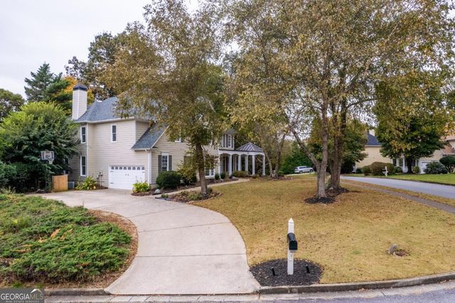 6710 Timber Cove Point, Cumming, GA 30041