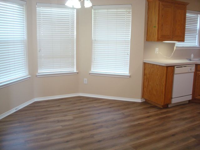 1606 Ocean Drive, Mansfield, TX 76063