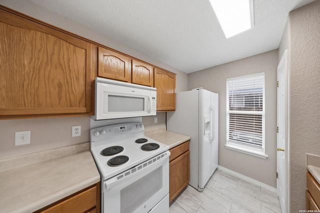 520 STARLING CRK, New Braunfels, TX 78130