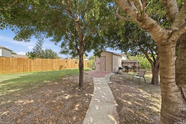520 STARLING CRK, New Braunfels, TX 78130