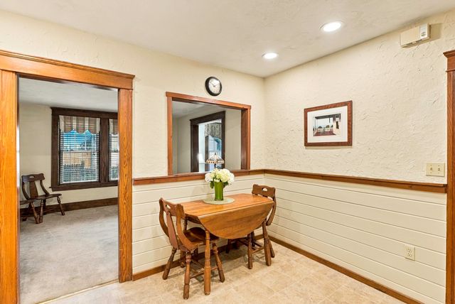 48 Barnard Rd, Worcester, MA 01605