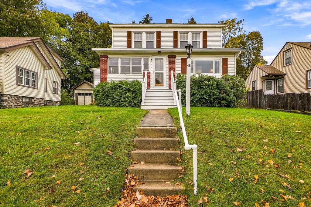 48 Barnard Rd, Worcester, MA 01605