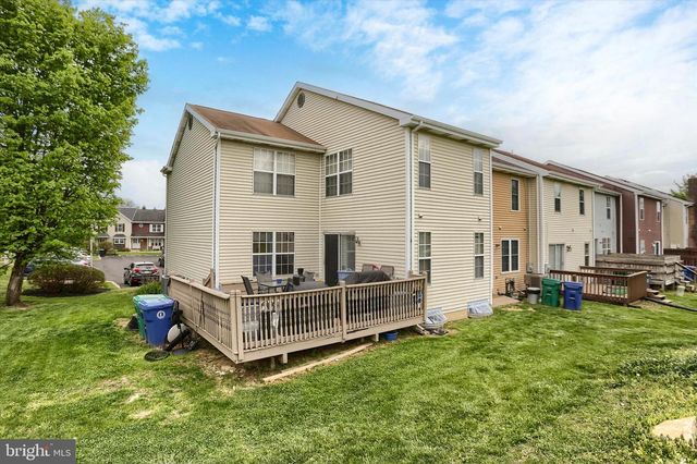 5438 AUTUMN DR, Harrisburg, PA 17111