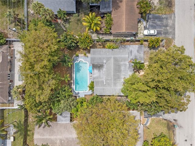 80 NW 40th St, Oakland Park, FL 33309