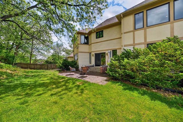 406 2nd Avenue, New Glarus, WI 53574