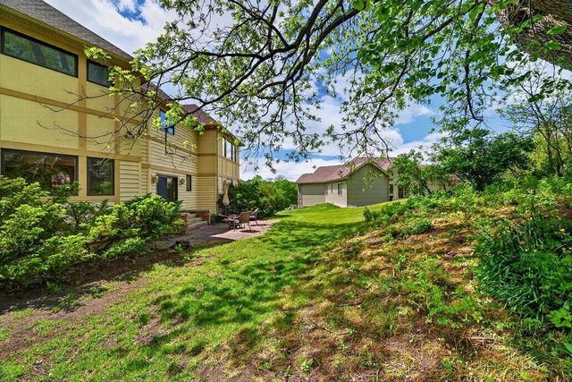 406 2nd Avenue, New Glarus, WI 53574