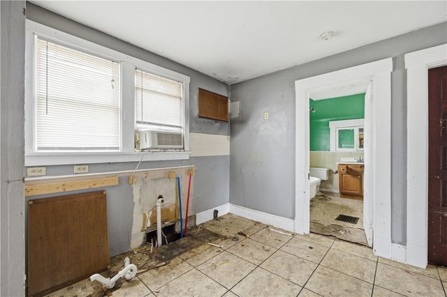 136 N Spring Street, Wilmington, OH 45177