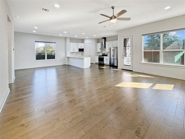 1377 Westborough LN, Leander, TX 78641