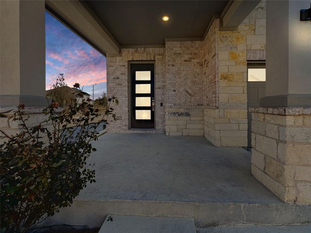 1377 Westborough LN, Leander, TX 78641