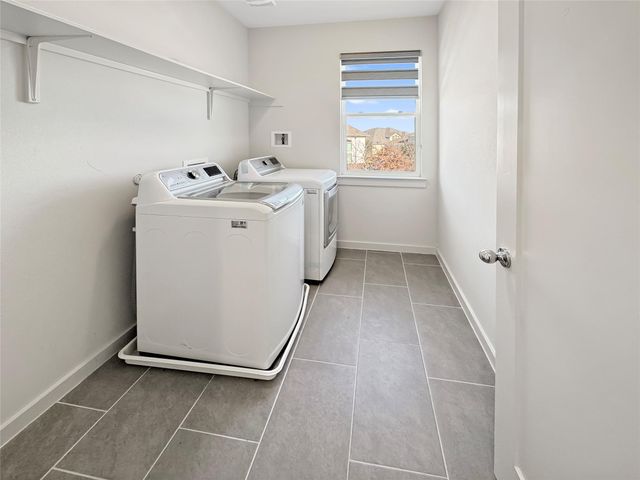 1377 Westborough LN, Leander, TX 78641