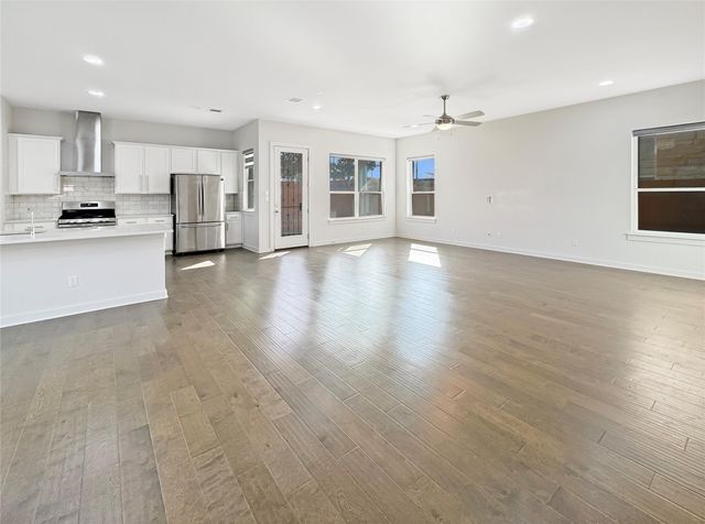 1377 Westborough LN, Leander, TX 78641