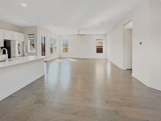 1377 Westborough LN, Leander, TX 78641