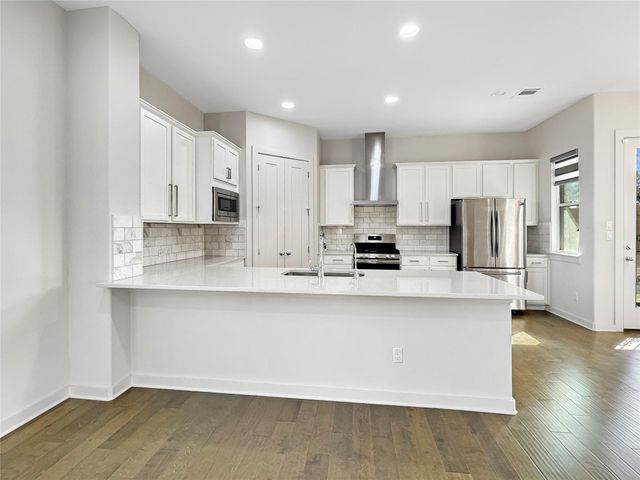 1377 Westborough LN, Leander, TX 78641