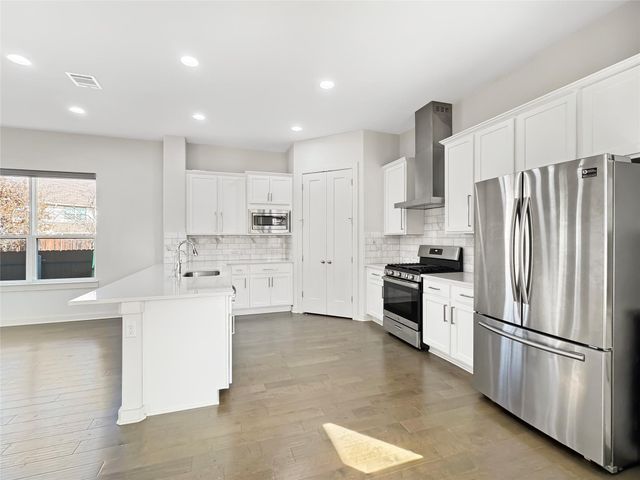 1377 Westborough LN, Leander, TX 78641