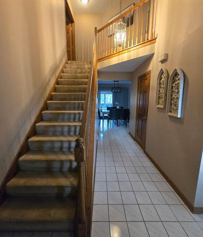 8141 W Old Mill Road, Frankfort, IL 60423