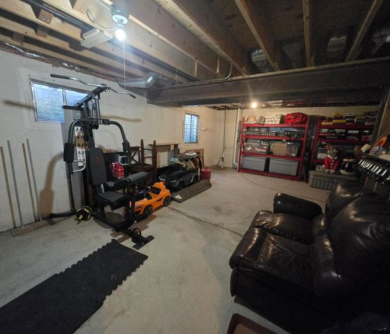 8141 W Old Mill Road, Frankfort, IL 60423