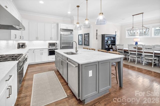 520 Hillside Avenue, Charlotte, NC 28209