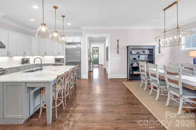 520 Hillside Avenue, Charlotte, NC 28209