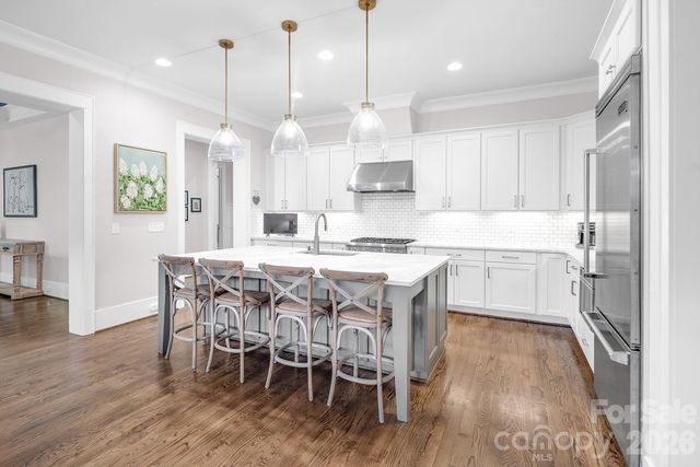 520 Hillside Avenue, Charlotte, NC 28209