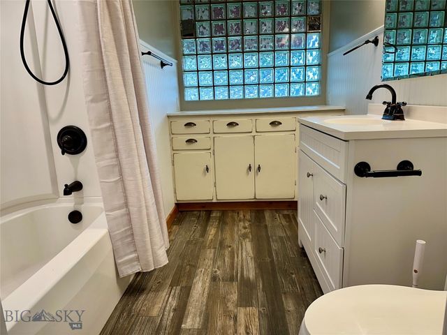 2111 Lowell Avenue, Butte, MT 59701