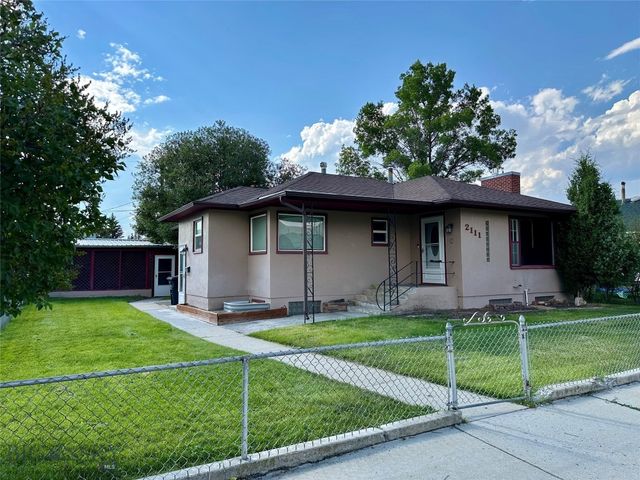 2111 Lowell Avenue, Butte, MT 59701