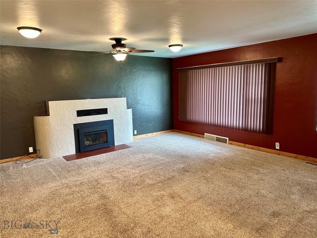 2111 Lowell Avenue, Butte, MT 59701
