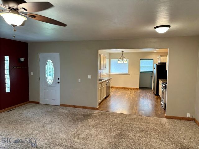 2111 Lowell Avenue, Butte, MT 59701