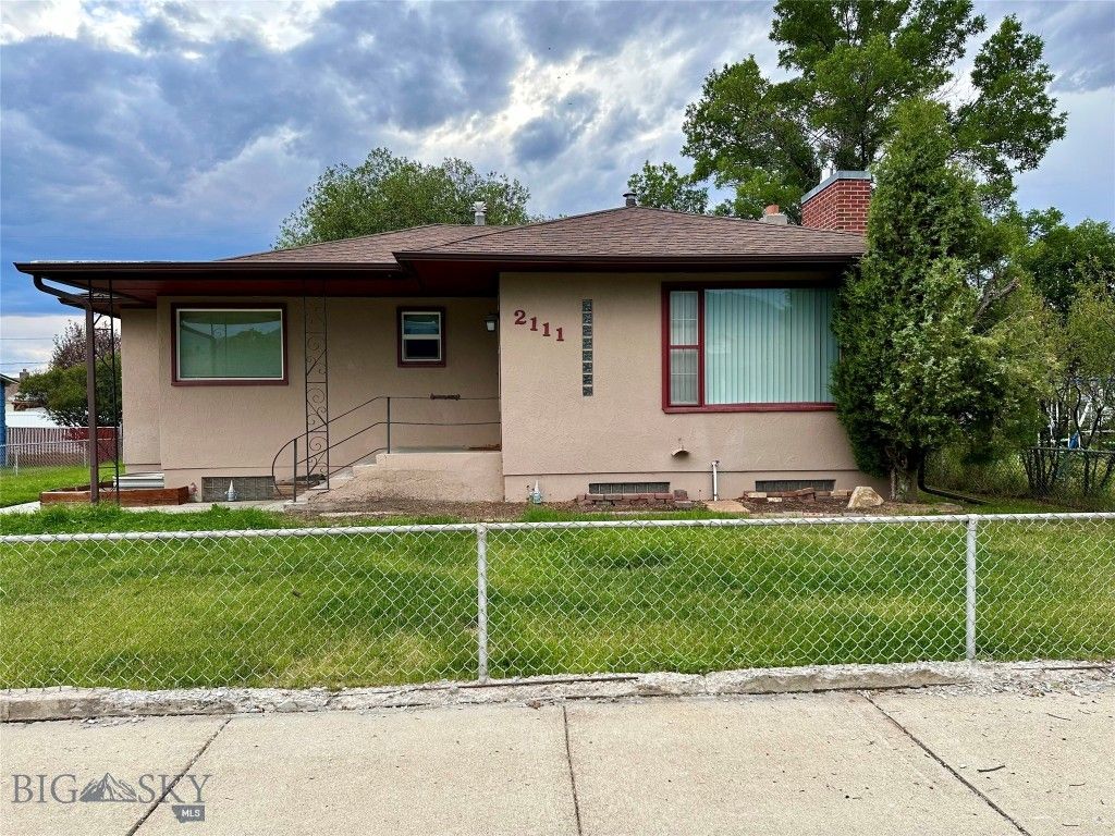 2111 Lowell Avenue, Butte, MT 59701