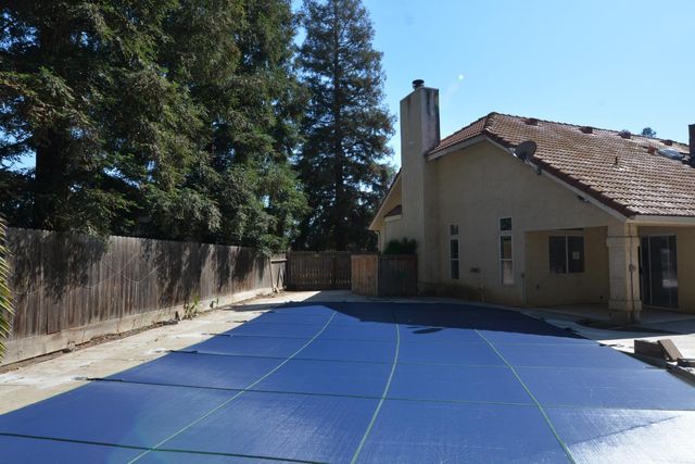 1732 E Ryan Lane, Fresno, CA 93720