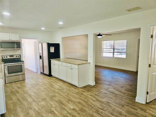 1607 BELL SHOALS ROAD, Brandon, FL 33511