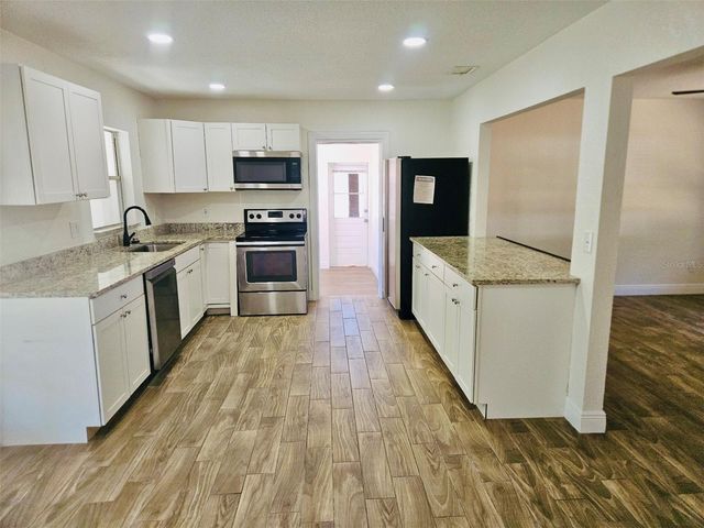 1607 BELL SHOALS ROAD, Brandon, FL 33511