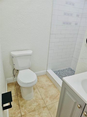 1607 BELL SHOALS ROAD, Brandon, FL 33511