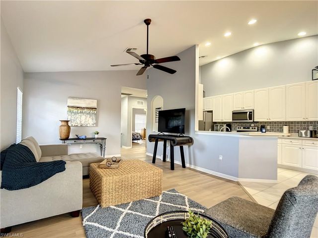 5430 PARK RD 4, Fort Myers, FL 33908