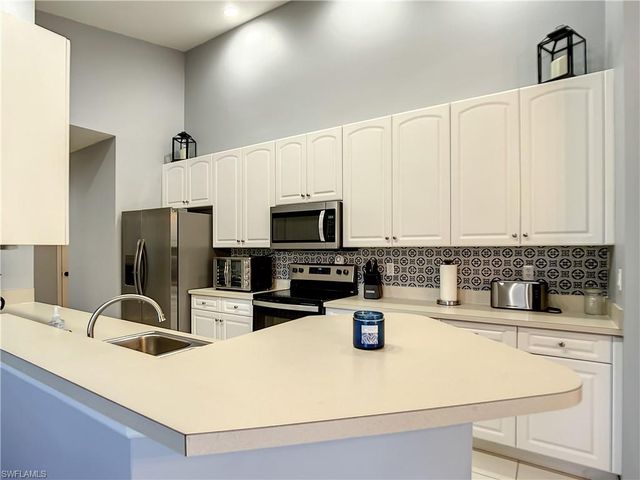 5430 PARK RD 4, Fort Myers, FL 33908