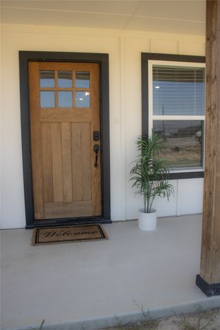 6043 Piper Anne Street, Azle, TX 76020