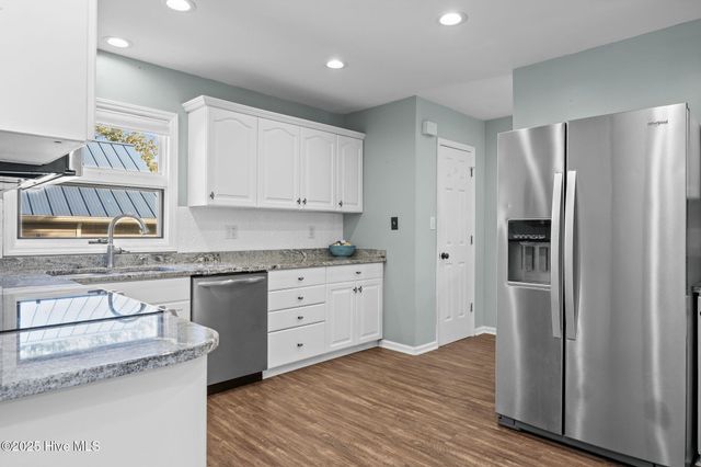 7316 Archers Creek Drive, Emerald Isle, NC 28594