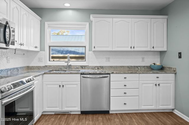 7316 Archers Creek Drive, Emerald Isle, NC 28594