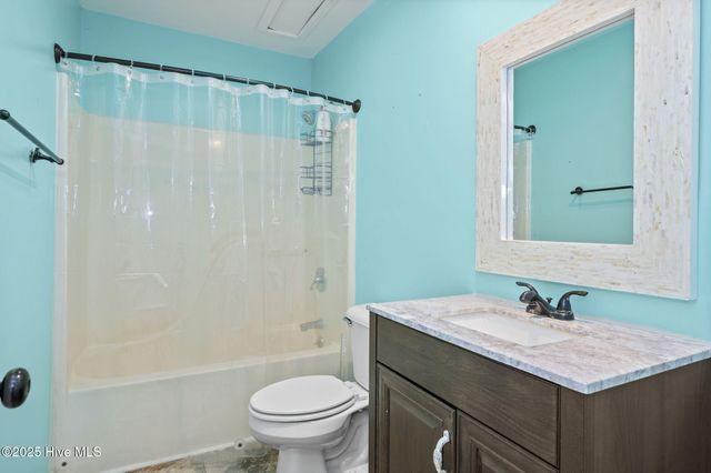 7316 Archers Creek Drive, Emerald Isle, NC 28594