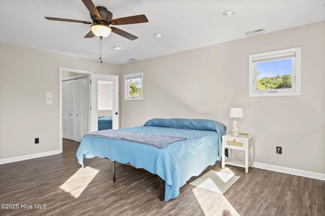 7316 Archers Creek Drive, Emerald Isle, NC 28594