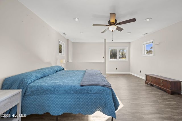 7316 Archers Creek Drive, Emerald Isle, NC 28594