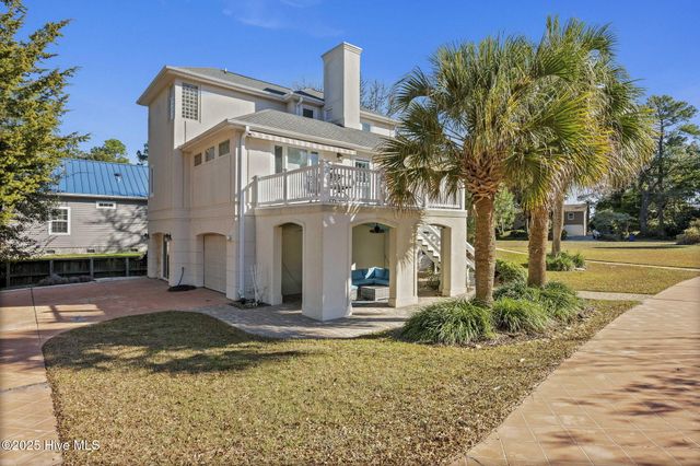 7316 Archers Creek Drive, Emerald Isle, NC 28594