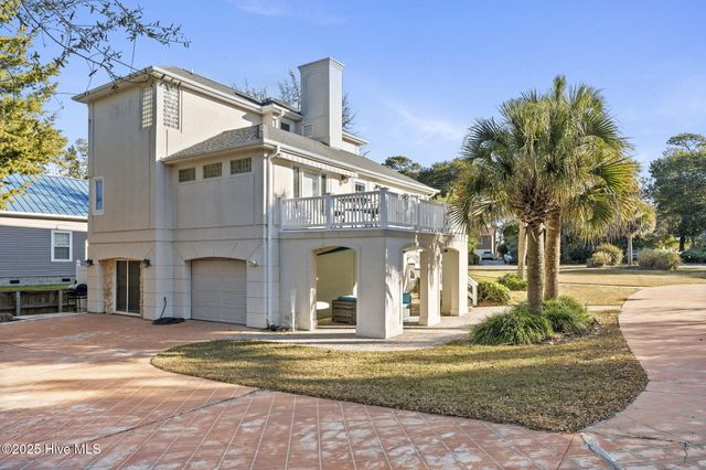 7316 Archers Creek Drive, Emerald Isle, NC 28594