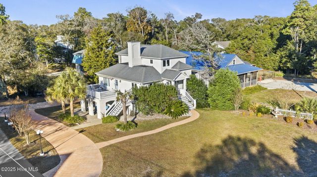 7316 Archers Creek Drive, Emerald Isle, NC 28594