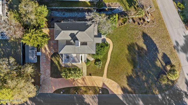 7316 Archers Creek Drive, Emerald Isle, NC 28594