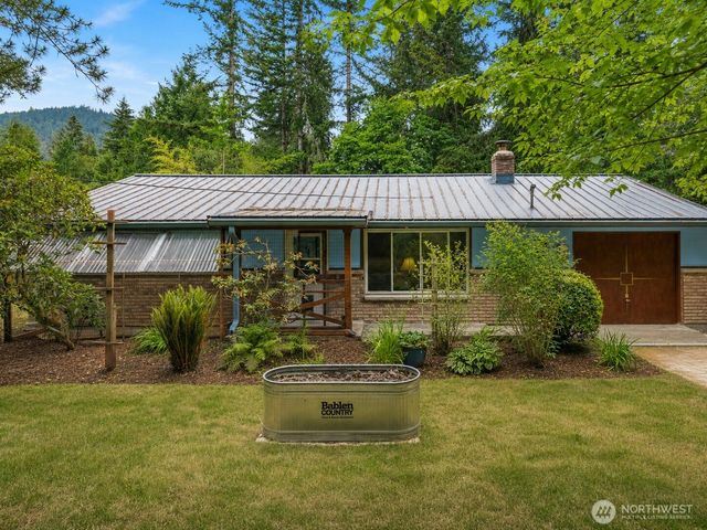 9429 240th Avenue SE, Issaquah, WA 98027