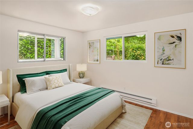 9429 240th Avenue SE, Issaquah, WA 98027