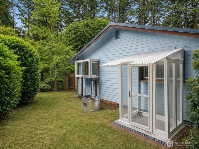 9429 240th Avenue SE, Issaquah, WA 98027